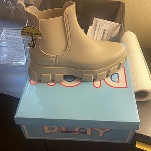 Tan Jeffery Campbell booties